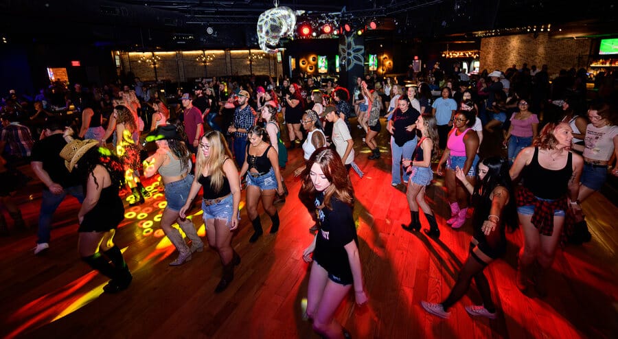 Stoney's Rockin' Country gallery photo
